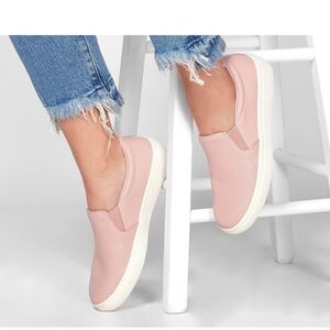 Skechers Women's Street Goldie Plane Jane Shoes